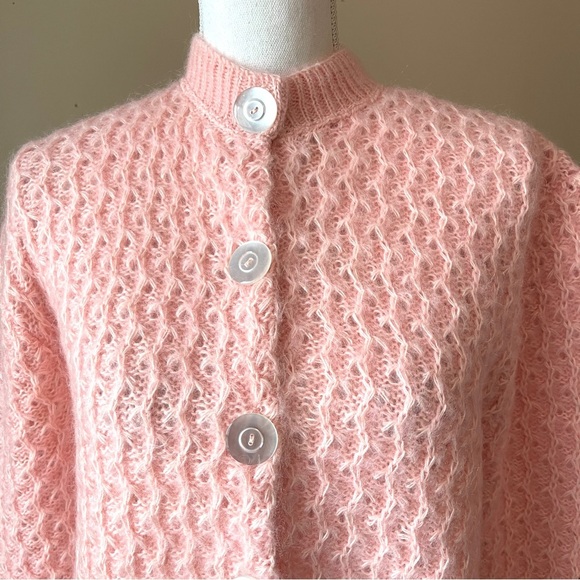 QUEENS WAY | Vintage Pink Hand Knit Cardigan Sweater Sz M - Picture 3 of 7